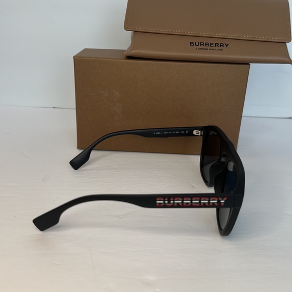 New Authentic BURBERRY Wren Dark Grey Browline Men's Sunglasses - Picture 6 of 13